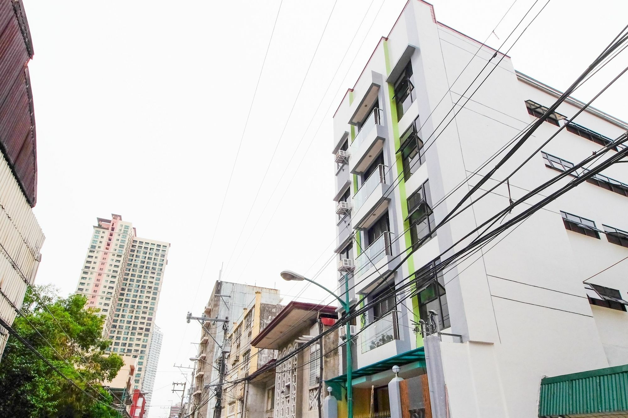 Zen Rooms Time Travellers Makati Makati City Exterior foto