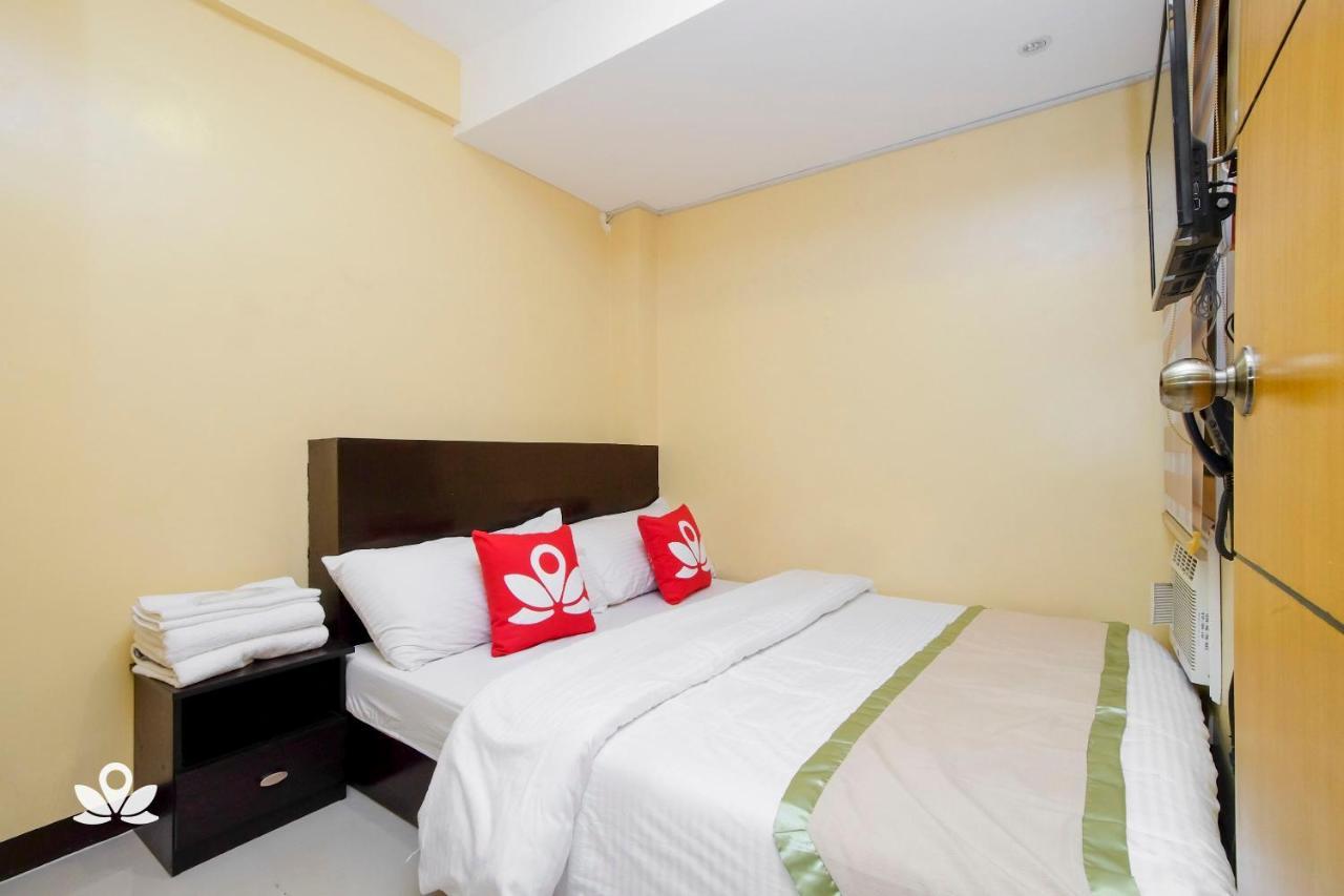 Zen Rooms Time Travellers Makati Makati City Exterior foto